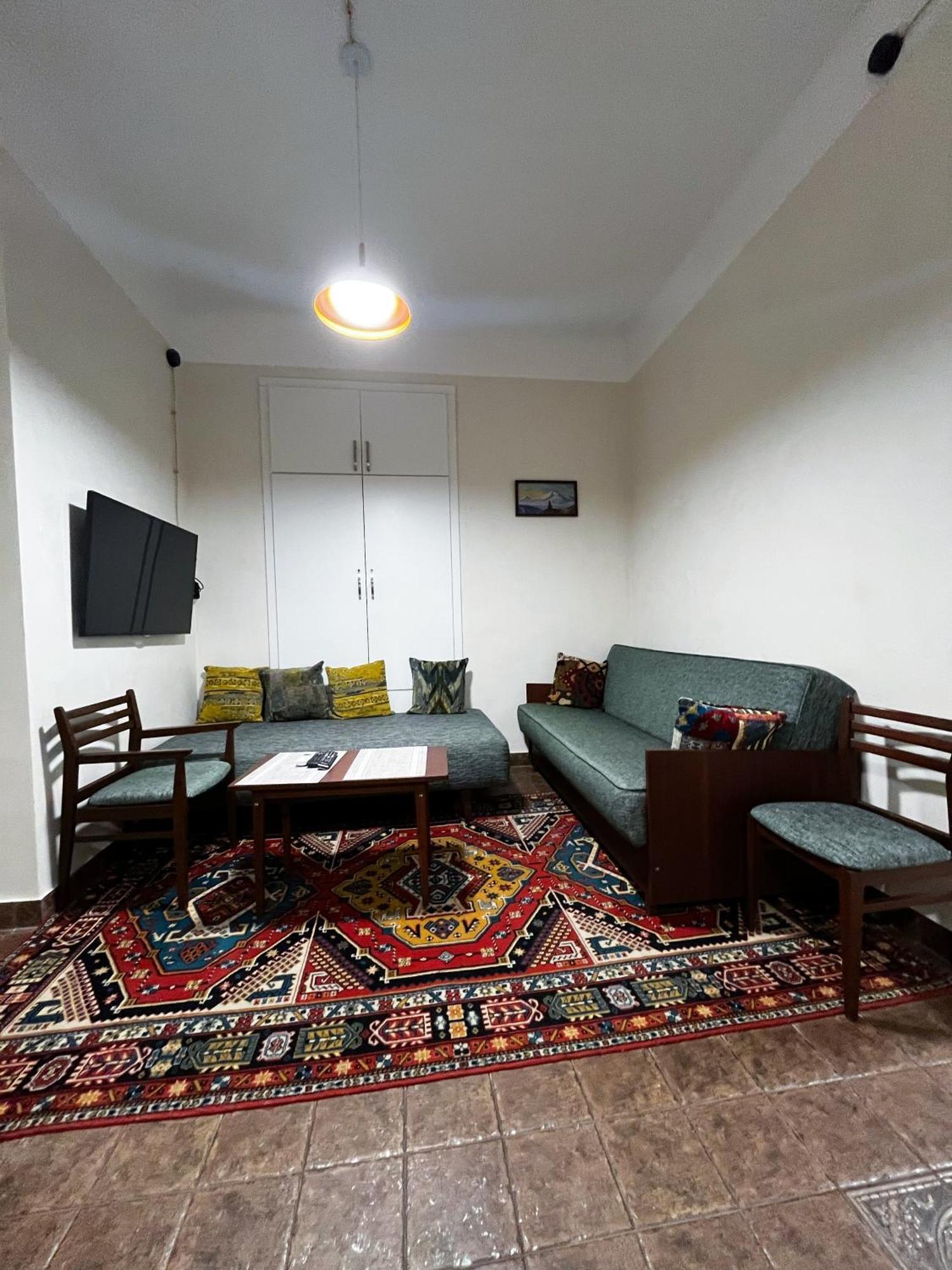 Apartments Pushkin Street Yerevan Ngoại thất bức ảnh